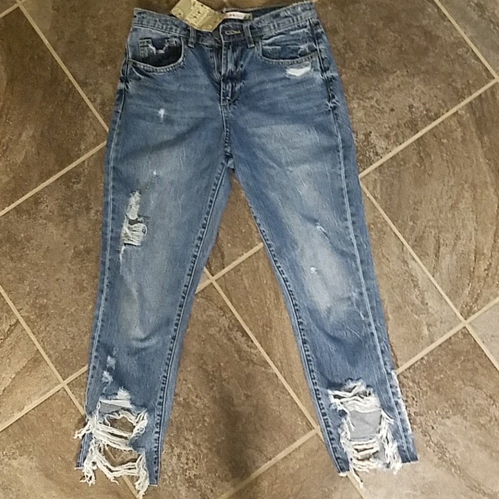 Chelsea and violet crop jeans